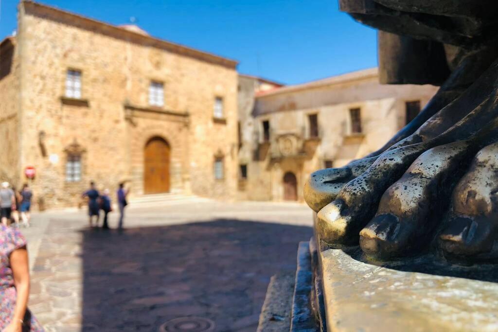 El Escondite De La Muralla Caces Exterior foto