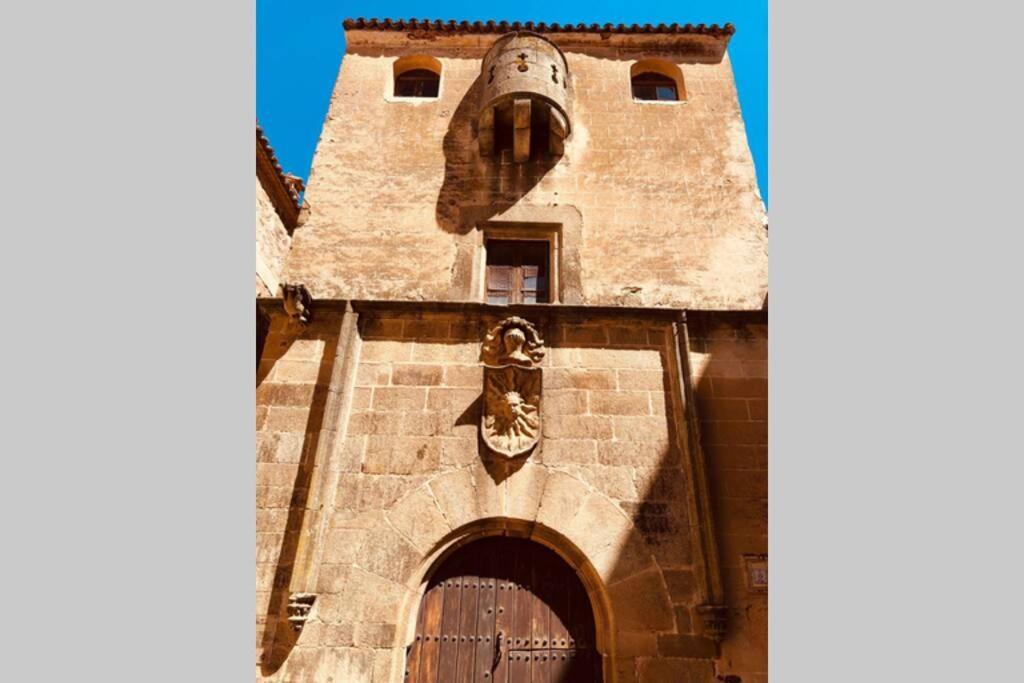 El Escondite De La Muralla Caces Exterior foto