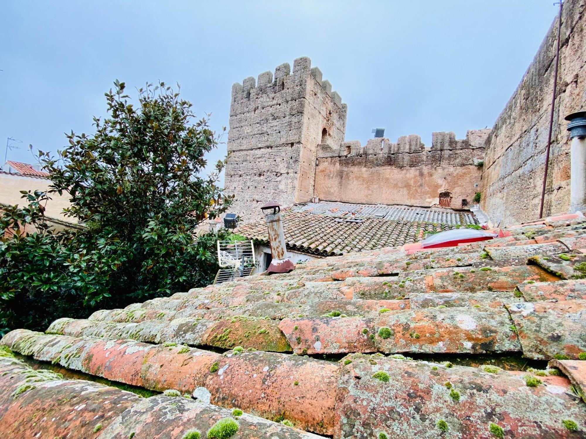 El Escondite De La Muralla Caces Exterior foto